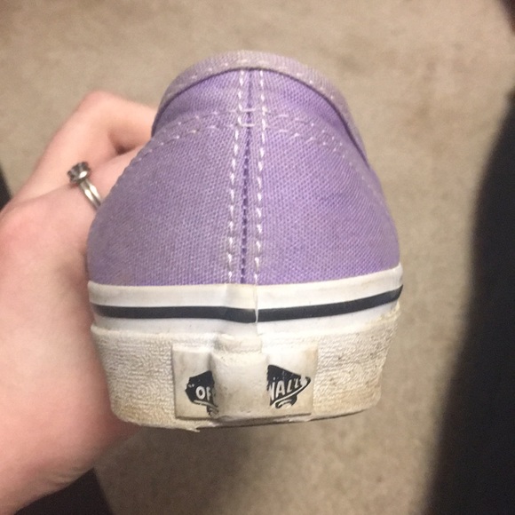 Vans - Picture 2 of 5